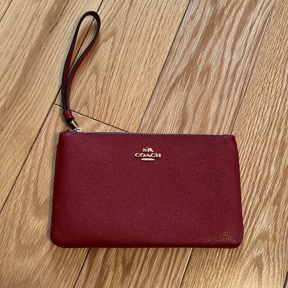 Red Coach wristlet like new - Picture 1 of 4